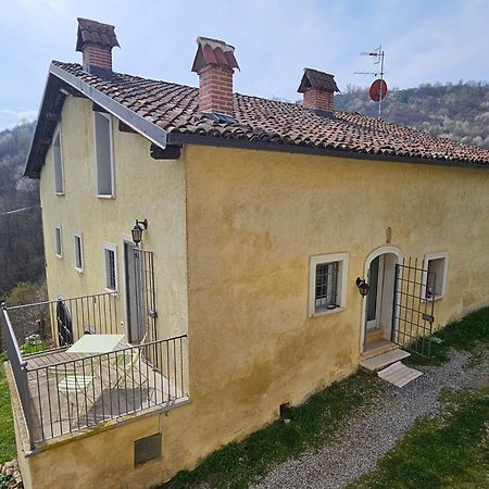 Casa Nel Verde Ca Dla Cola Mombasiglio Eksteriør bilde